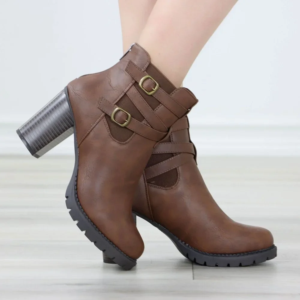 Brown Ankle Boots Chunky Lug Block Heel Synthetic Leather Round Toe - Picture 1 of 13